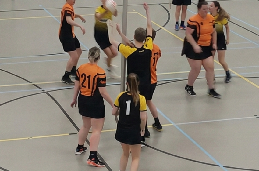  Hemur Enge 1 beslist duel al voor rust