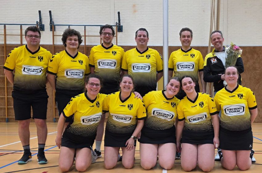  Hemur Enge 2 kroont zich tot kampioen