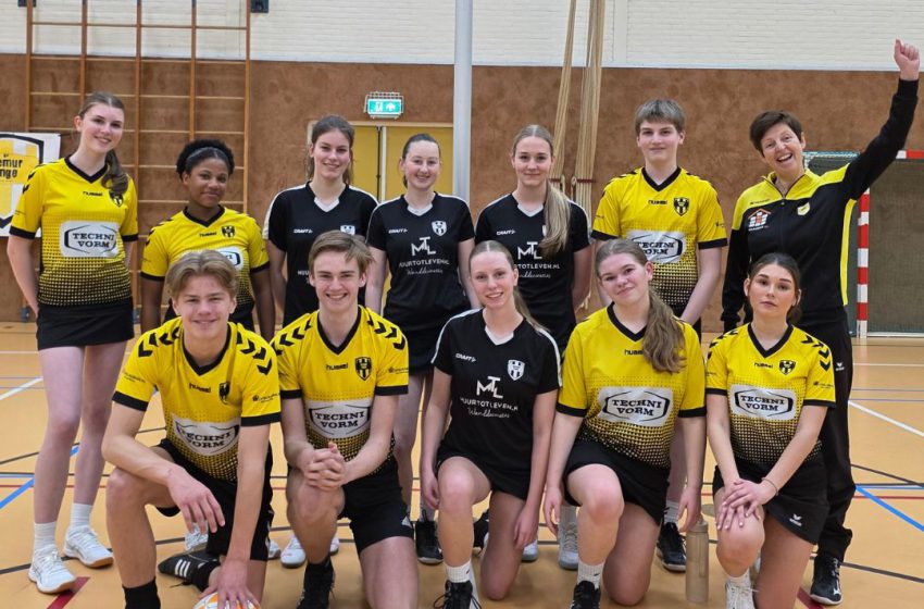  Junioren Hemur Enge pakken titel en laatste duel