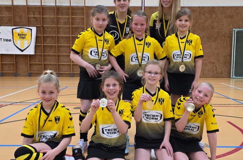  Hemur Enge J5 ongeslagen kampioen!